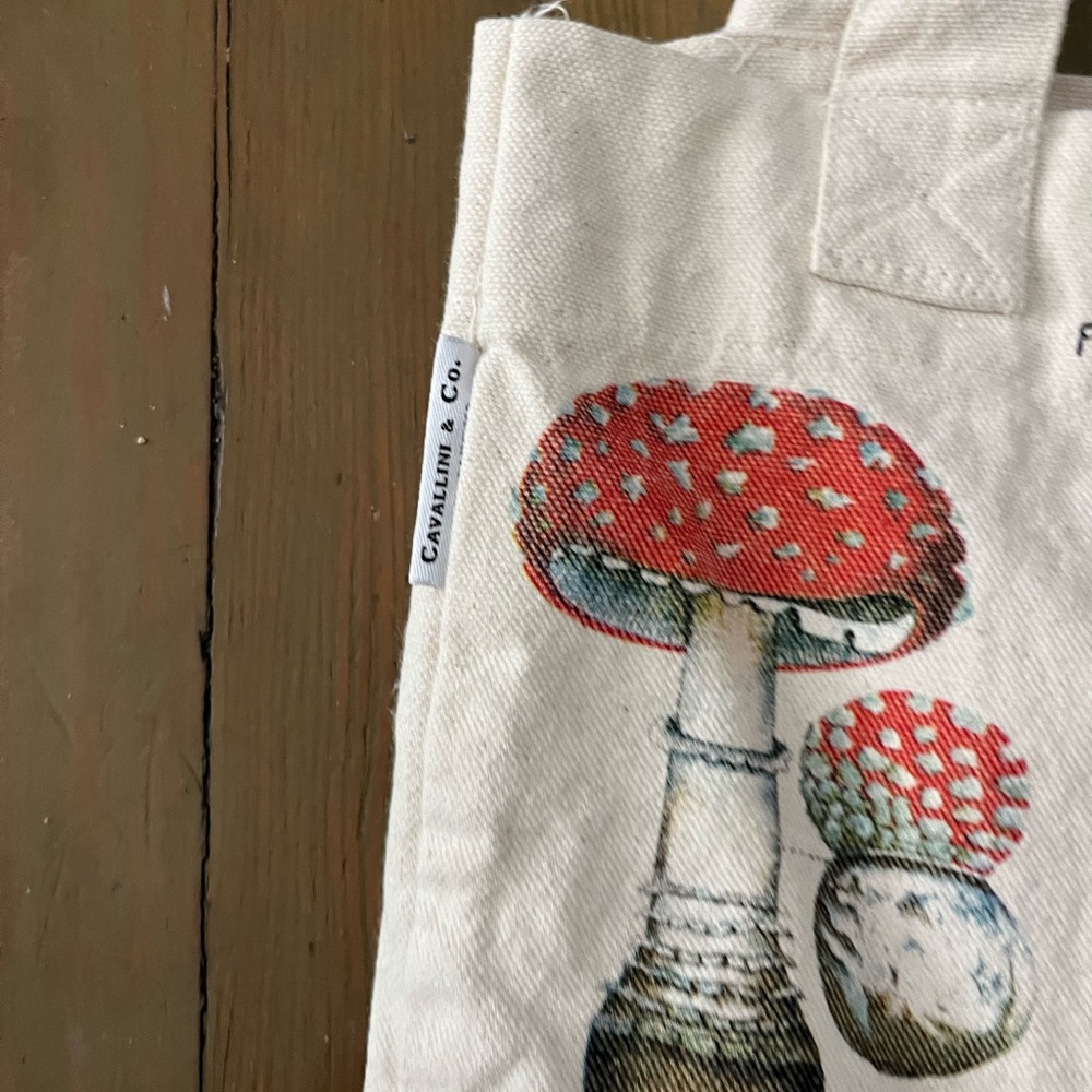Canvas Mushroom Print Tote Bag in Cream - Picture 3 of 4